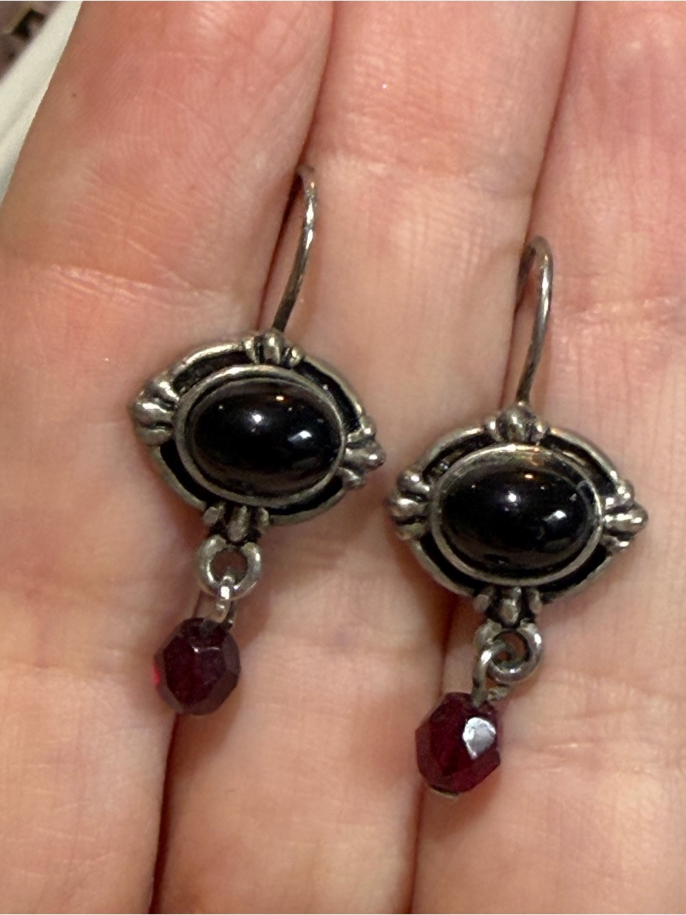 Sterling Silver Black Onyx and Garnet Drop Earrings